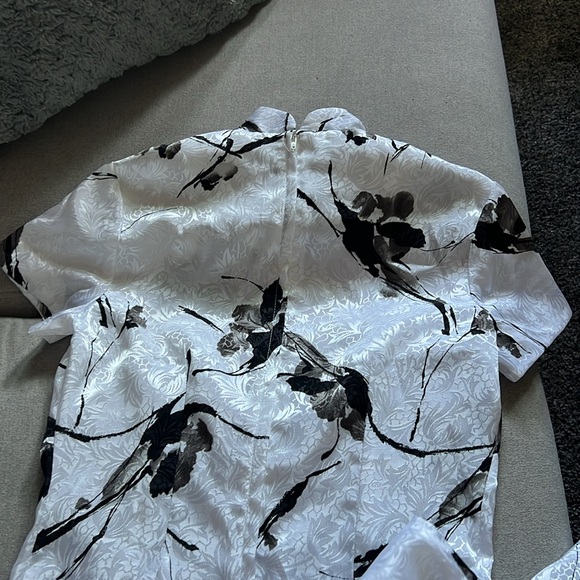 Especially For You Made in Hawaii Dress - Picture 4 of 4